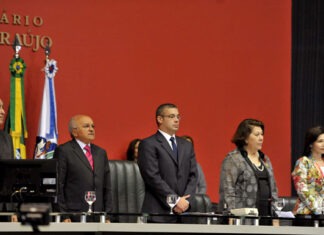 Conceição(D) na homenagem à ministra Eliana Calmon/Foto: Arquivo