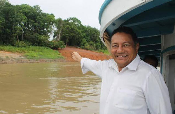 Deputado Francisco Souza, ideliazador da Ponte Rio Solimões