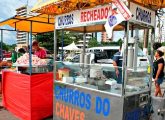 Ambulantes na Ponta Negra