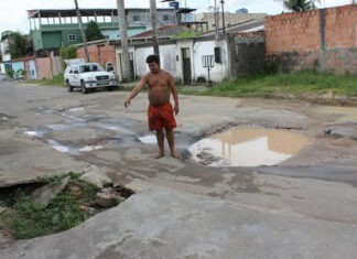 A dificuldade de se trafegar no Xangri-lá/Foto: Zeferino Neto