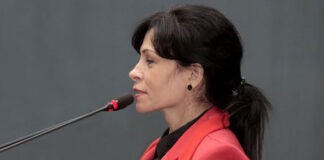 Vereadora Socorro Sampaio critica PAM, da Codajás/Foto: Tiago Correa