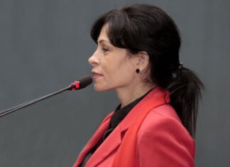 Vereadora Socorro Sampaio critica PAM, da Codajás/Foto: Tiago Correa