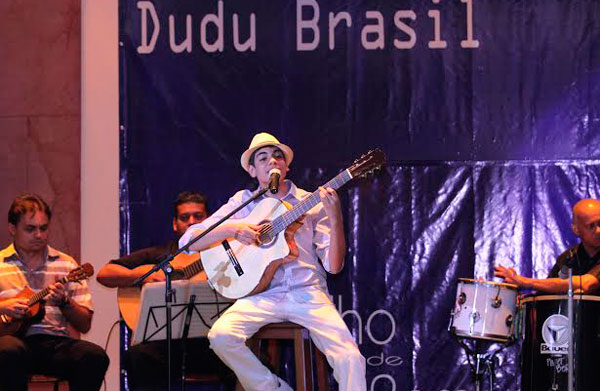 Duda Brasil lança seu CD 'Filho do samba'/Foto: Divulgação