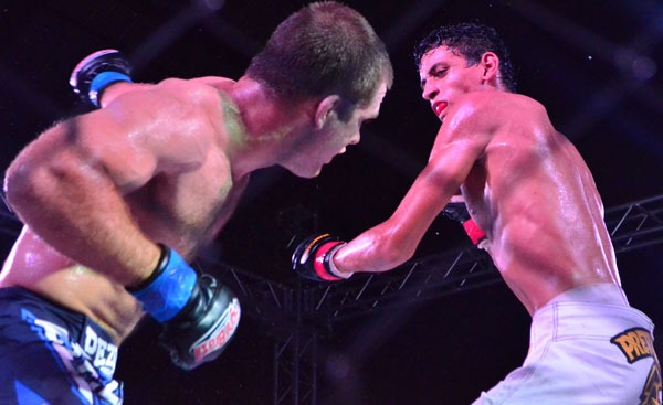 Diego Guilherme e Nathanael Mello, feras do MMA/Foto: Emanuel Siqueira