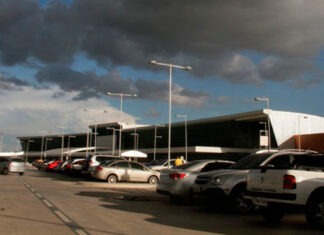 {Parte do estacionamento será liberado/Foto: Alberto Cesar(ET)