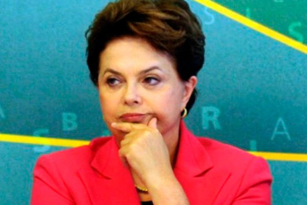 dilma-maranhao-10-01-14 Dilma atenta, mas preocupada com crise no Maranhão/Foto: ABr