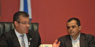 Deputado Josué Neto com o prefeito Admilson Nogueira, de Apuí/Foto: Alberto Cesar