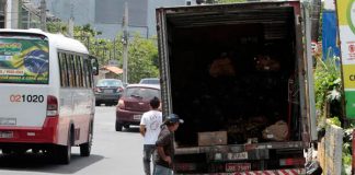 Transporte de cargas, sem fiscalização/Foto: Tiago Correa