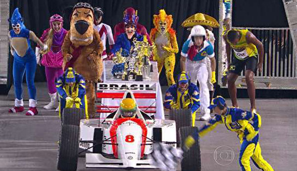 carnaval-tijuca-05-03-14 Um dos carros da Tijuca, homenageando Airto Sena/Reprodução
