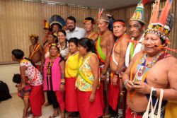 7560_gov.camilocapiberiberepresentantesindigenas4
