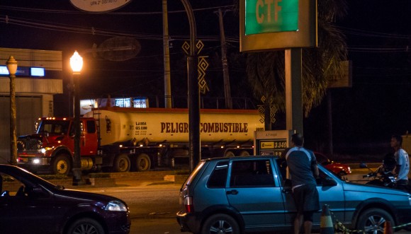 COMBUSTIVEL_PERU_AJ_08_04_14-4-580x3313