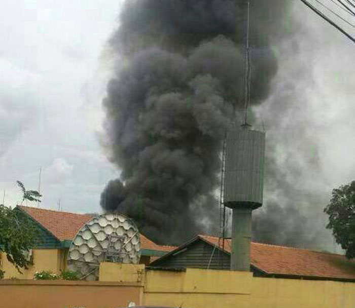 Incêndio no prédio da SEDUC/AM