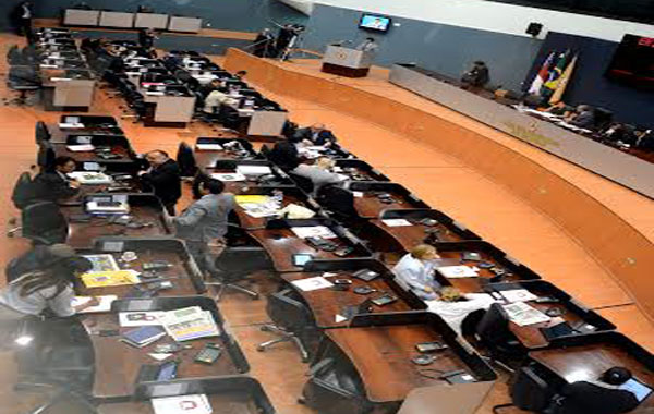 Plenário da CMM analisa LD