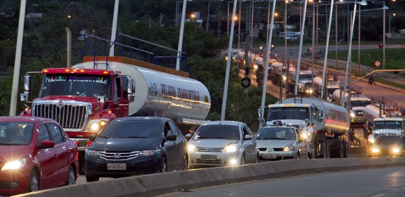 combustivel_do_peru_SV_13_04_2014-10-580x282
