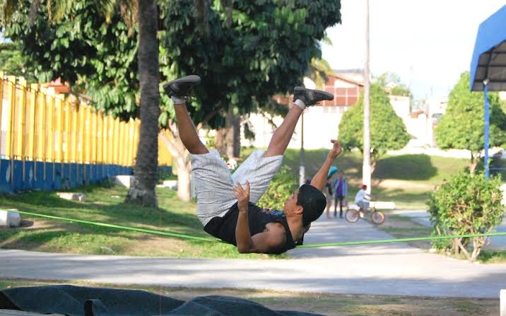 Amazonense no slackline