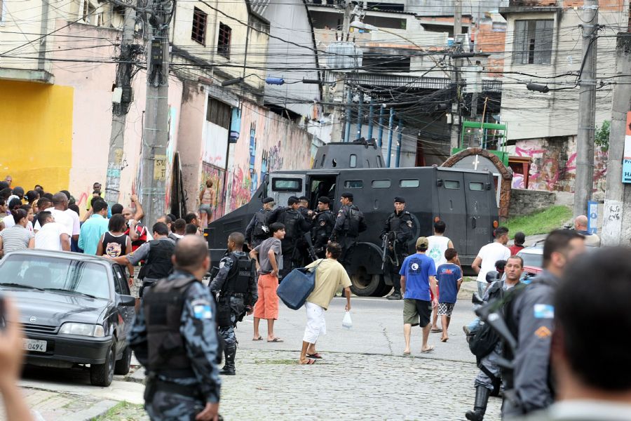 Policia