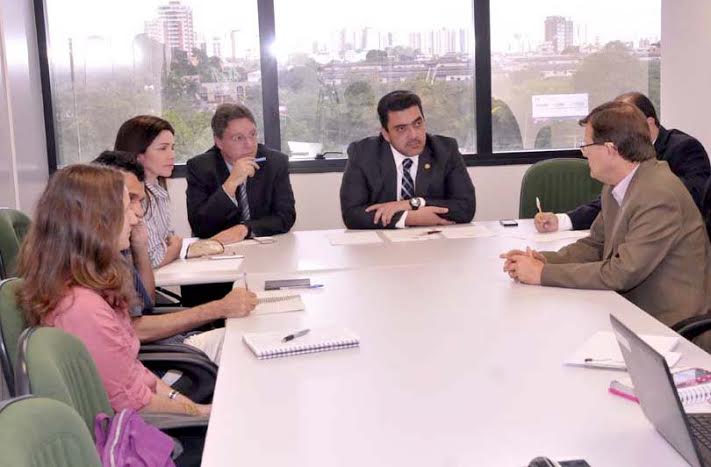 CPI recebe membros da Rede de Proteção