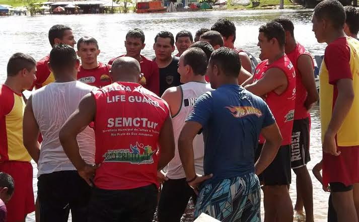 Bombeiros realizam treinamento em Rio Preto da Eva
