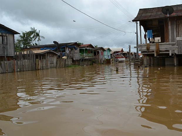 Cheia em Boca do Acre