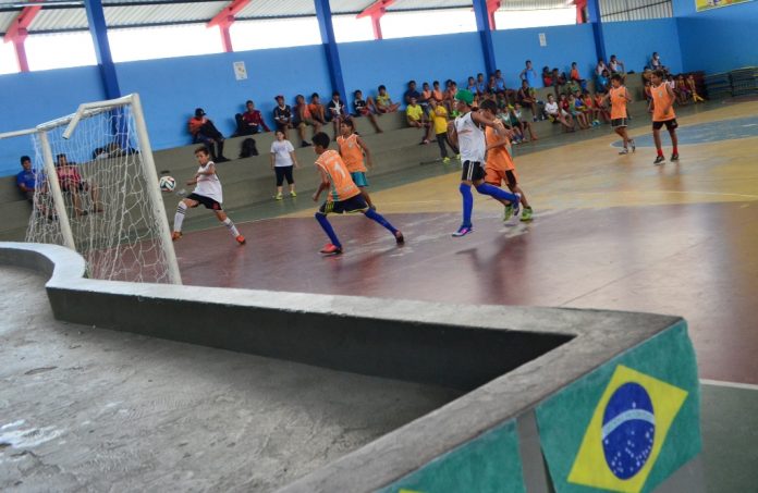 Alemanha e Espanham brilham no futsal