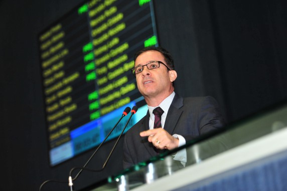TJAM cancela acordo firmado Governocom a Gutierrez