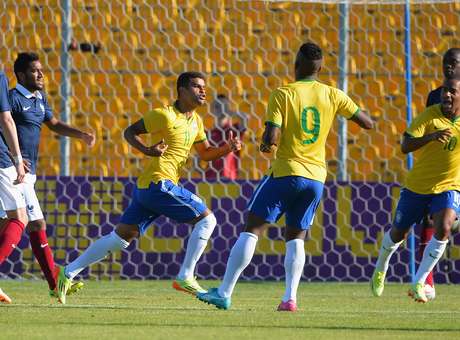 Brasil goleia França e con quista o Troneio de Toulon