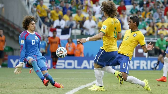 Brasil fica só no 0 a 0 com o México