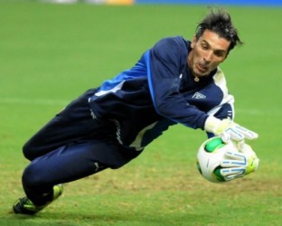 Itália tem em Buffon sua grande dúvida