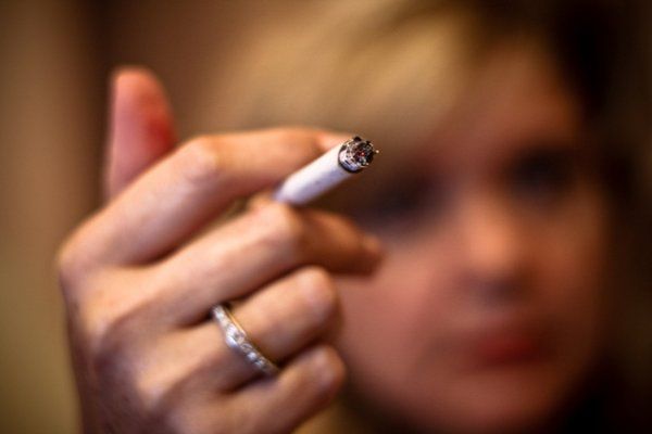 Treze a cada 100 mulheres fumam, segundo IGBE e Pnad