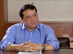 Luis Castro lamenta prescrição de mais um processo contra Adail