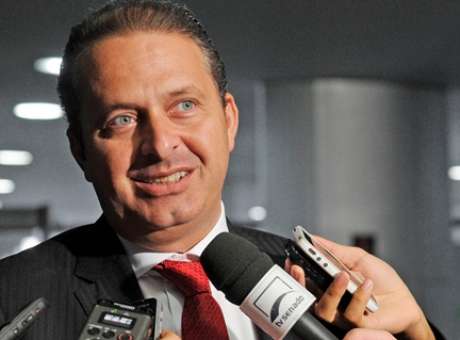 Eduardo Campos diz que é preciso limpeza na política brasileira