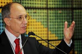 ui Falcão eleição será decidida em 2 turnos