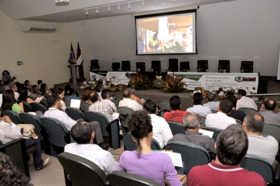 Seminário alerta sobre uso de agroitóxicos