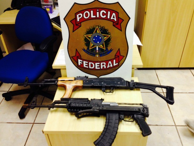 PF apreende fuzis e drogas , em Corumbá