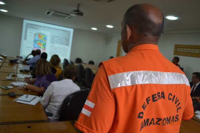 Defesa Civil do MI realização capacitação, em Manaus