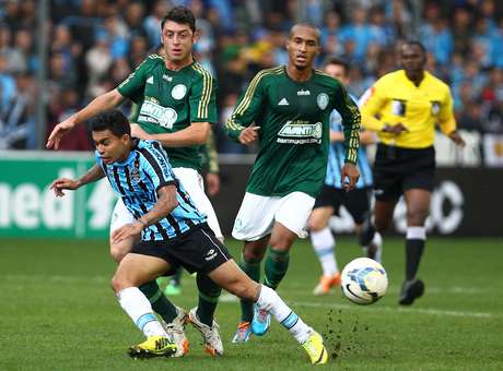 Grêmio pode perder 10 mandos de campo
