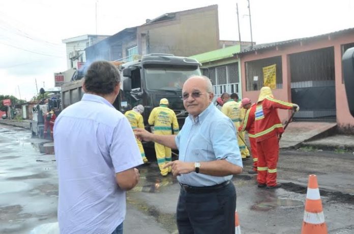 Melo visita obras na Zona Norte