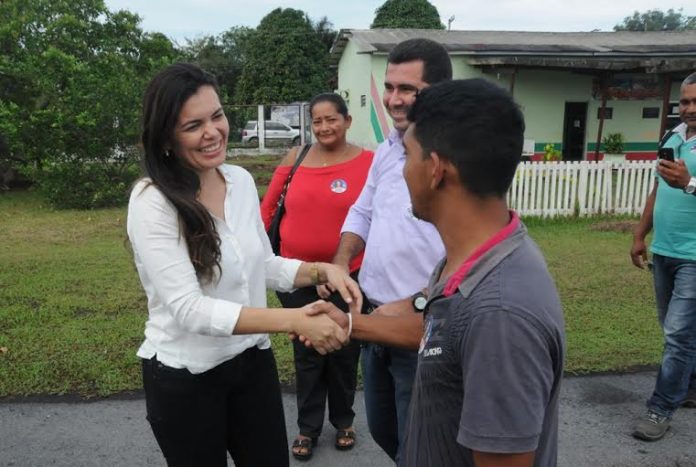 maués recebe visita de Alessandra Campelo
