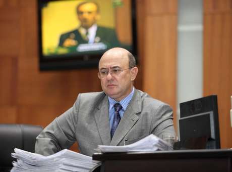 Polícia encontra bomba em chácara de candidato o ao Governo de MT,