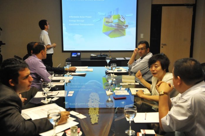 Grupo chinês quer investir no Amazonas, instalando fábrica