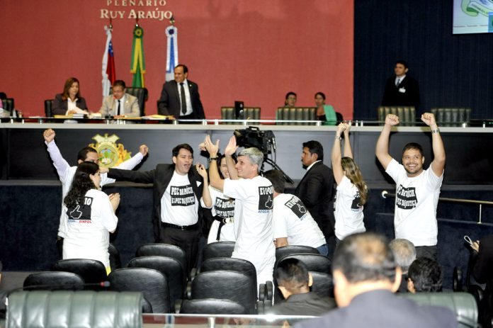 Aprovada na Assembleia PEc da Perícia criminal