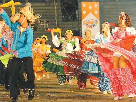 Mostra Folclórica começa nesta terça no Centro Cultural