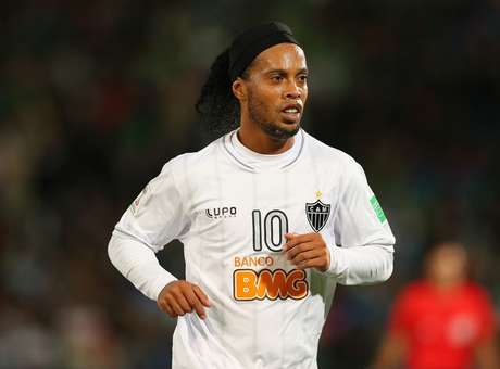 Ronaldinho pode parar no futebol indiano