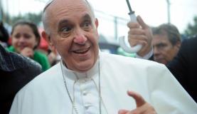 Papa francisco pede ajuda no combate ao ebola
