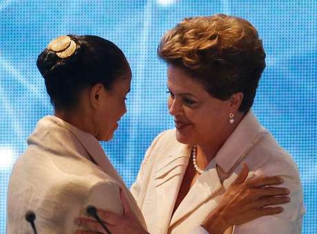 Nova pesquisa aponta Dilma encostando no segundo turno