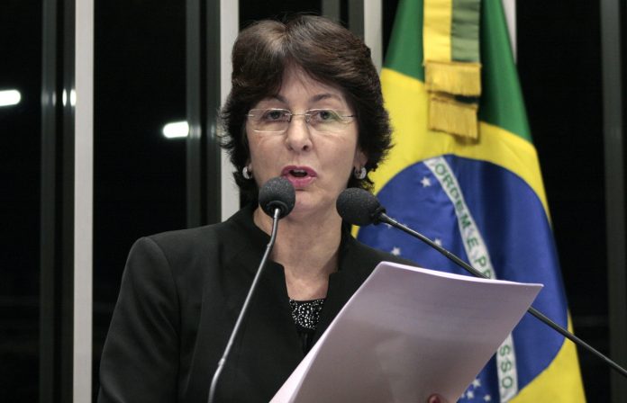 CCJ do Senado aprova PL que proibe revista íntima em locais de trabalho