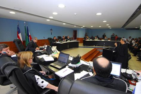 Gestores municipais são penalizados pelo TCE-AM, por irregularidades em conta
