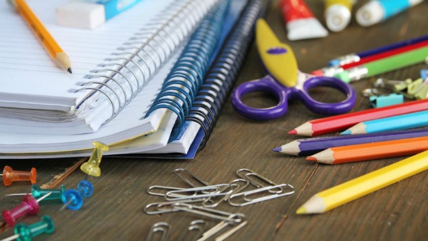 Procon Manaus orienta pais sobre ítens da lista de material escolar