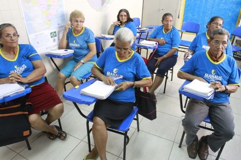 Adultos que não concluíram o Ensino Fundamental já podem se matricular no Promeapi
