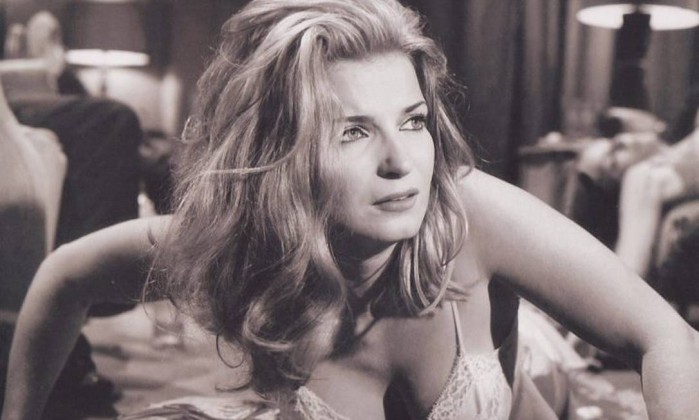 Atriz Odete Lara sofre infarto e morre aos 85 anos, no RJ